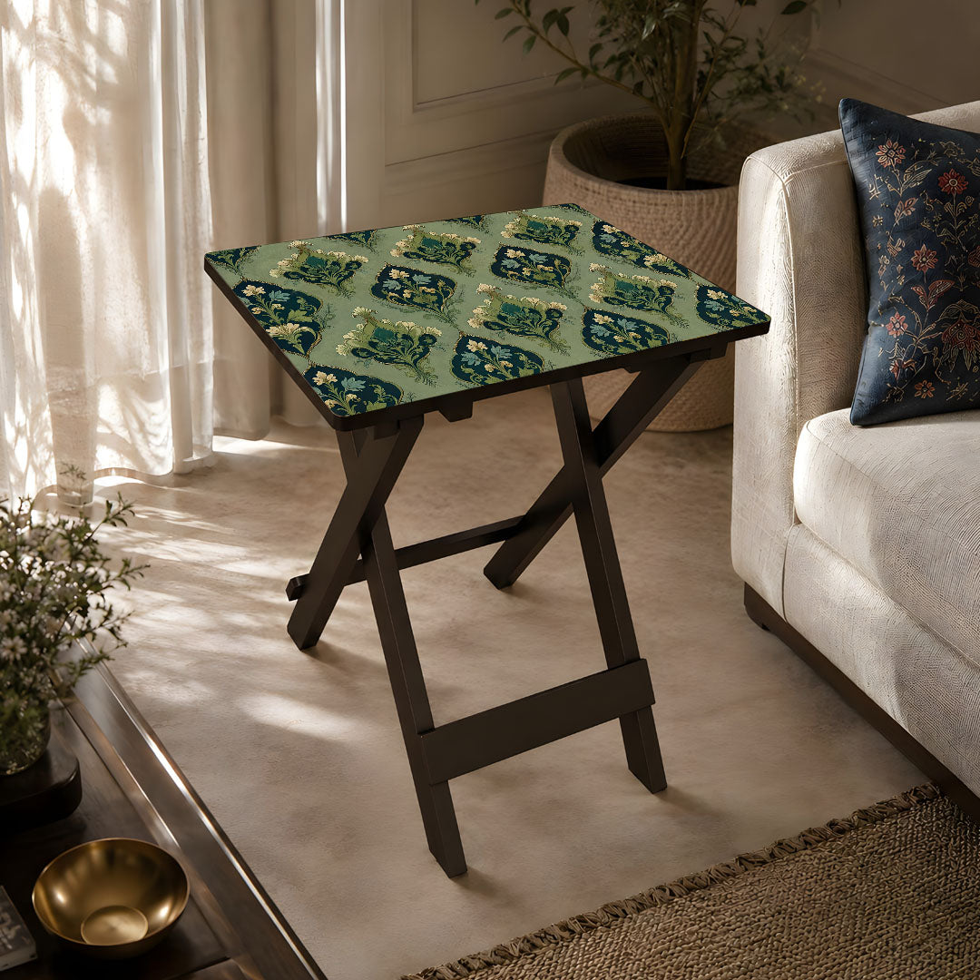 Collapsible Table - Classic