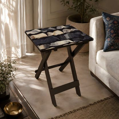 Collapsible Table - Classic