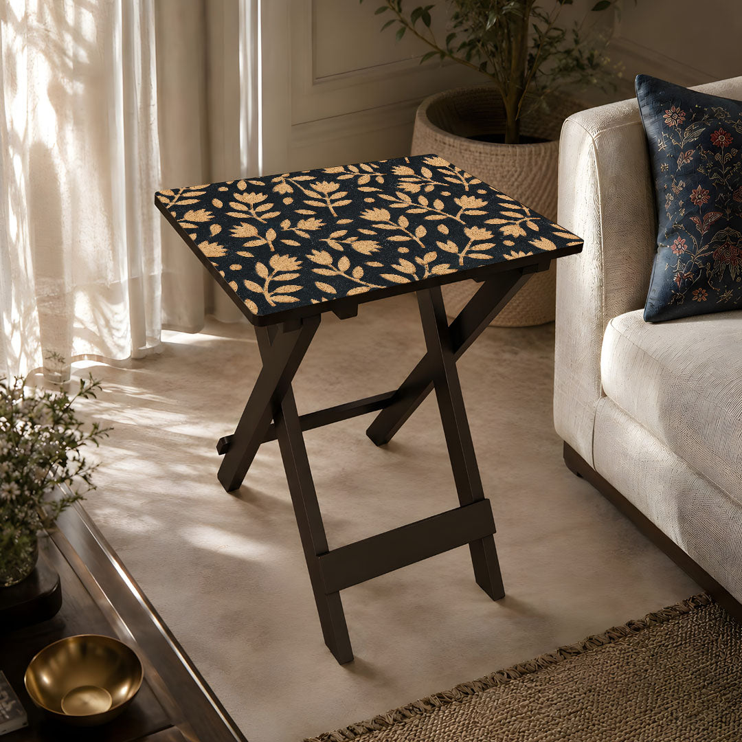 Collapsible Table - Classic