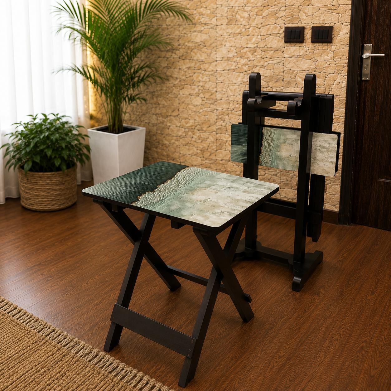 Collapsible Table with Stand