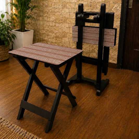 Collapsible Table with Stand