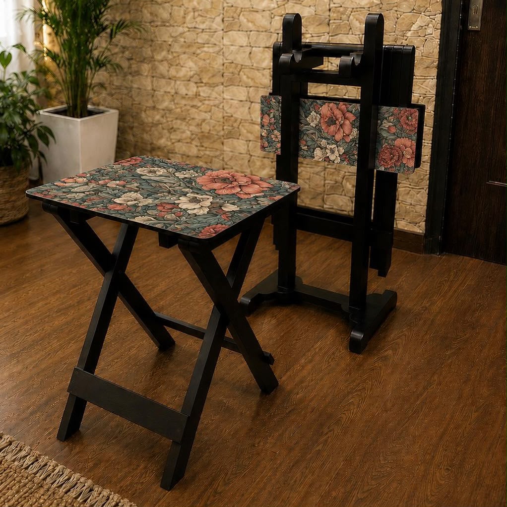 Collapsible Table with Stand